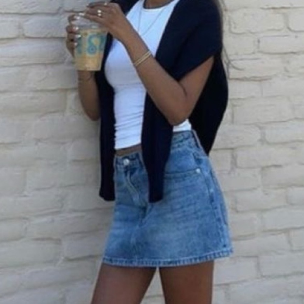 BNWT ZARA DENIM SKIRT